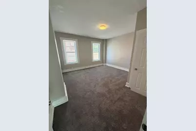 97 Newton St, Holyoke, MA 01040 - Photo 16
