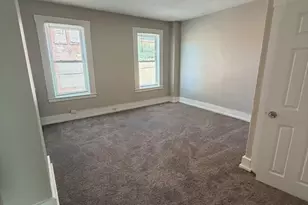 97 Newton St, Holyoke, MA 01040 - Photo 16