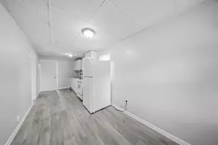 540 Armory St, Springfield, MA 01104 - Photo 16