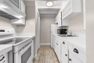 40 School St, Haverhill, MA 01832 - Photo 10