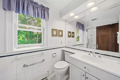 200 Harvard Cir, Newton, MA 02460 - Photo 18