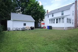 60 Rencelau St, Springfield, MA 01118 - Photo 24