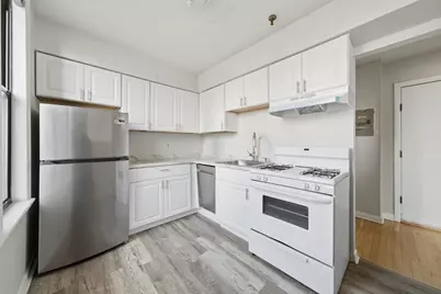 1480 Commonwealth Ave #10, Boston, MA 02135 - Photo 6