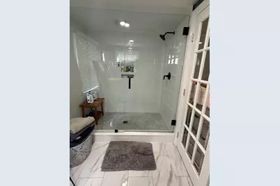 48 Juniper St, Billerica, MA 01821 - Photo 36