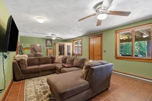 58 Lois St, Haverhill, MA 01830 - Photo 28