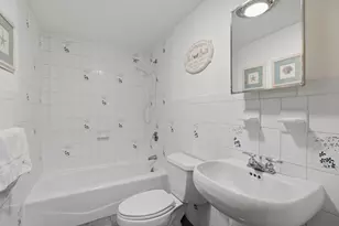 58 Lois St, Haverhill, MA 01830 - Photo 32
