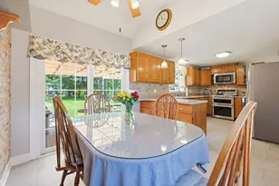 33 Crossman Ave, Attleboro, MA 02703 - Photo 14