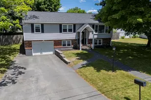 35 Oak Meadow Ln, Methuen, MA 01844 - Photo 1