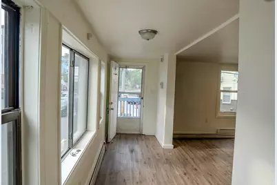 18 Hancock St, Lawrence, MA 01841 - Photo 6