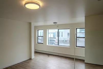 18 Hancock St, Lawrence, MA 01841 - Photo 8
