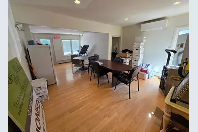 52 Maple St, Northampton, MA 01062 - Photo 4