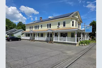 52 Maple St, Northampton, MA 01062 - Photo 2