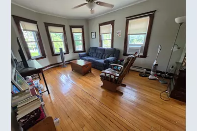 52 Maple St, Northampton, MA 01062 - Photo 12