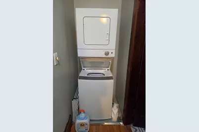 52 Maple St, Northampton, MA 01062 - Photo 10