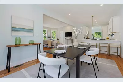 26 Pleasant St, Beverly, MA 01915 - Photo 18
