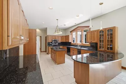 3 Windsor Drive, Foxboro, MA 02035 - Photo 10