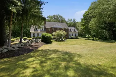 3 Windsor Drive, Foxboro, MA 02035 - Photo 2