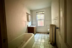 106 County St, Attleboro, MA 02703 - Photo 4