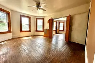 106 County St, Attleboro, MA 02703 - Photo 6