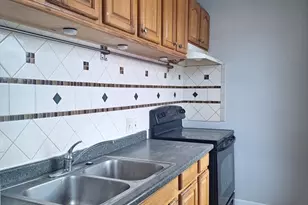 246 Millbury St, Worcester, MA 01610 - Photo 6