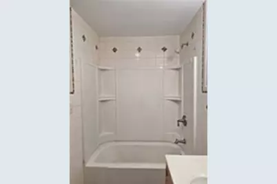 246 Millbury Street, Worcester, MA 01610 - Photo 12