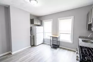 22 Downer Ave, Boston, MA 02125 - Photo 2