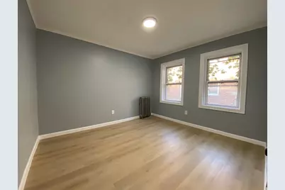 31 Queensberry St #19, Boston, MA 02125 - Photo 2