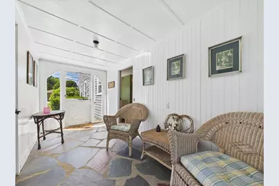 627 S Franklin St, Holbrook, MA 02343 - Photo 2