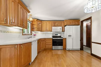 17 Tamarock Ter, Stoneham, MA 02180 - Photo 20