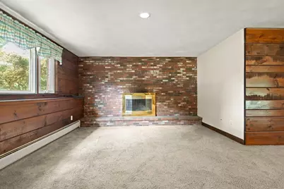 17 Tamarock Ter, Stoneham, MA 02180 - Photo 10