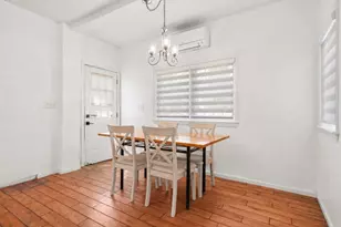 9 Maple St, Kingston, MA 02364 - Photo 8
