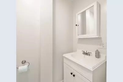 9 Maple St, Kingston, MA 02364 - Photo 22