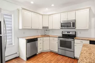 9 Maple St, Kingston, MA 02364 - Photo 4