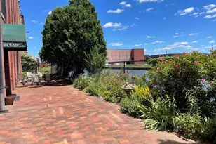 101 Cabot St, Holyoke, MA 01040 - Photo 18