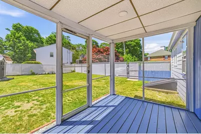 4 Newhall Ave, Saugus, MA 01906 - Photo 30