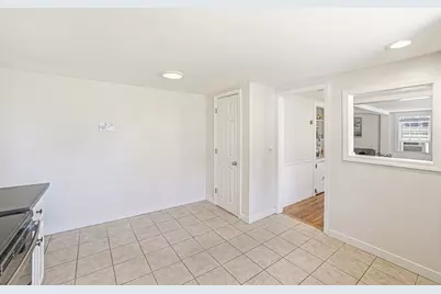 4 Newhall Ave, Saugus, MA 01906 - Photo 8