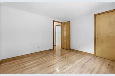 335 Pelham Rd, Dracut, MA 01826 - Photo 16