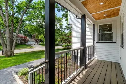 5 Franklin Avenue, Wilmington, MA 01887 - Photo 2