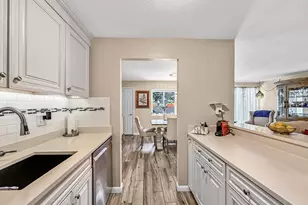 66 Main St, Stoneham, MA 02180 - Photo 4