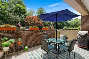 66 Main St, Stoneham, MA 02180 - Photo 2