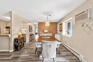 66 Main St, Stoneham, MA 02180 - Photo 8
