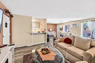 66 Main St, Stoneham, MA 02180 - Photo 10