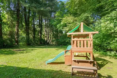 258 Edgell Rd, Framingham, MA 01701 - Photo 20