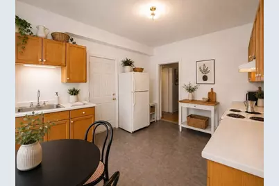 10 Davis Ave #F, Brookline, MA 02445 - Photo 10