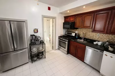 285 Lynn Shore Dr #101, Lynn, MA 01902 - Photo 1