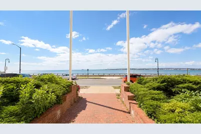 285 Lynn Shore Dr #101, Lynn, MA 01902 - Photo 4
