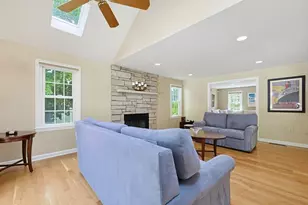 27 Heritage Ave, Ashland, MA 01721 - Photo 8