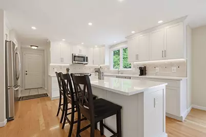27 Heritage Avenue, Ashland, MA 01721 - Photo 4