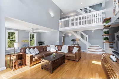 571 Linden St, Boylston, MA 01505 - Photo 4