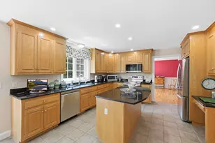 21 Brackett Hill Rd, Charlton, MA 01507 - Photo 8